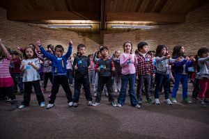 Tips dan Trik Mengenalkan Huruf pada Anak Usia Playgroup