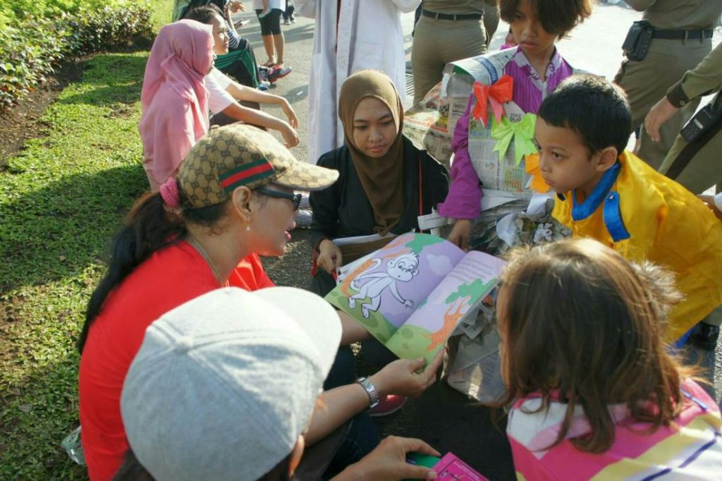 5 Cara Ampuh Membuat Anak Senang Membaca