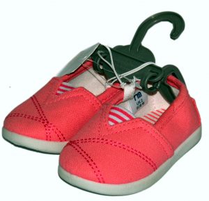 Sepatu untuk Anak