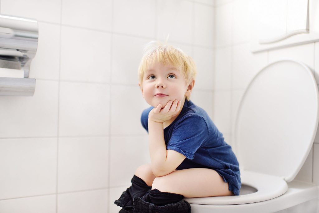 Ajarkan Anak Gunakan Toilet