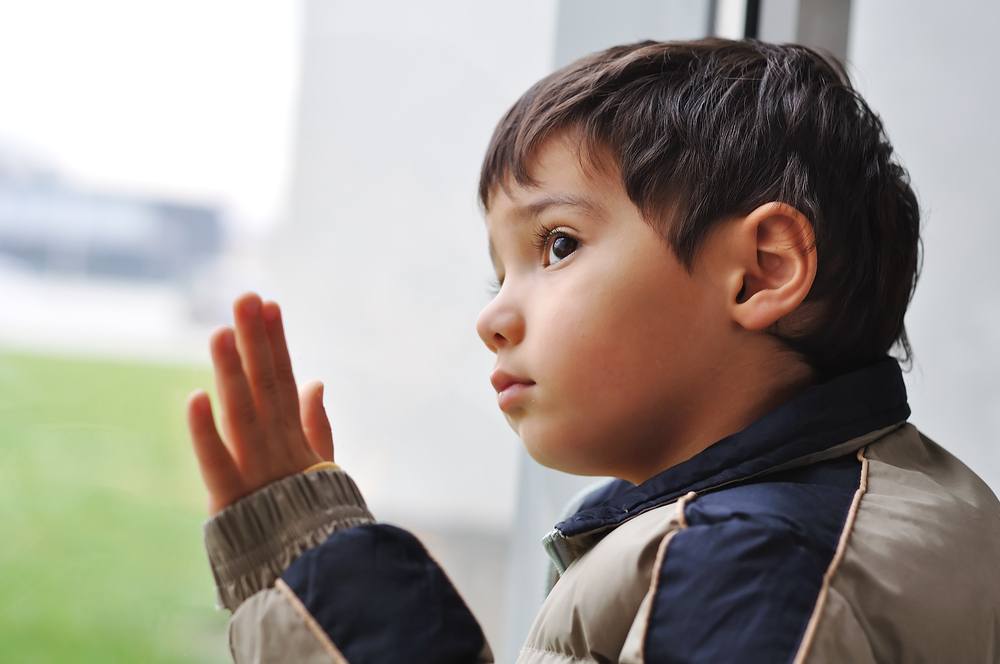 Mengatasi Anak Terlambat Bicara Mengatasi Anak Terlambat Bicara