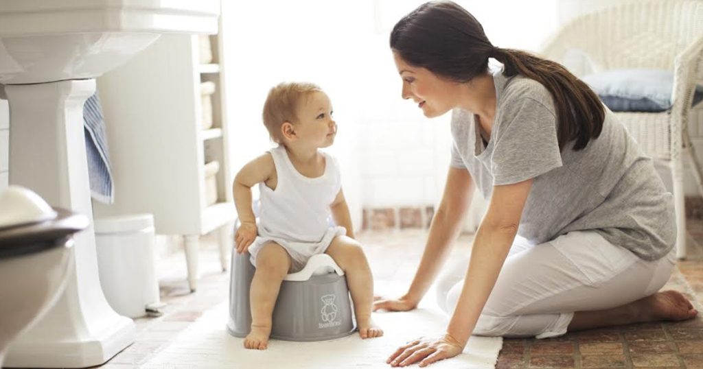Selamat Tinggal Popok! Ini Dia 6 Cara Efektif Toilet Training pada Anak