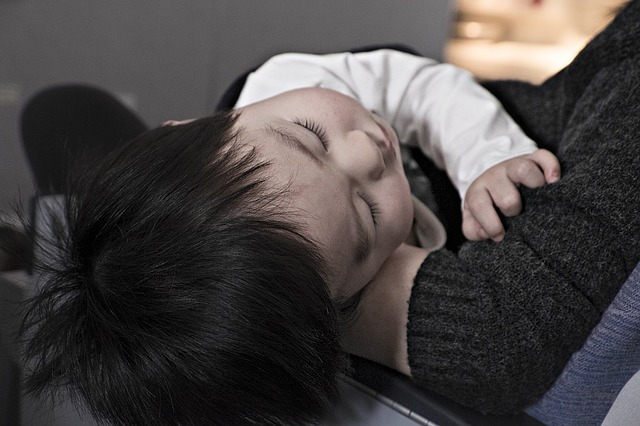 5 Hal Tentang Anak yang Sebaiknya Tidak Ditampilkan Orangtua di Media Sosial Media Sosial