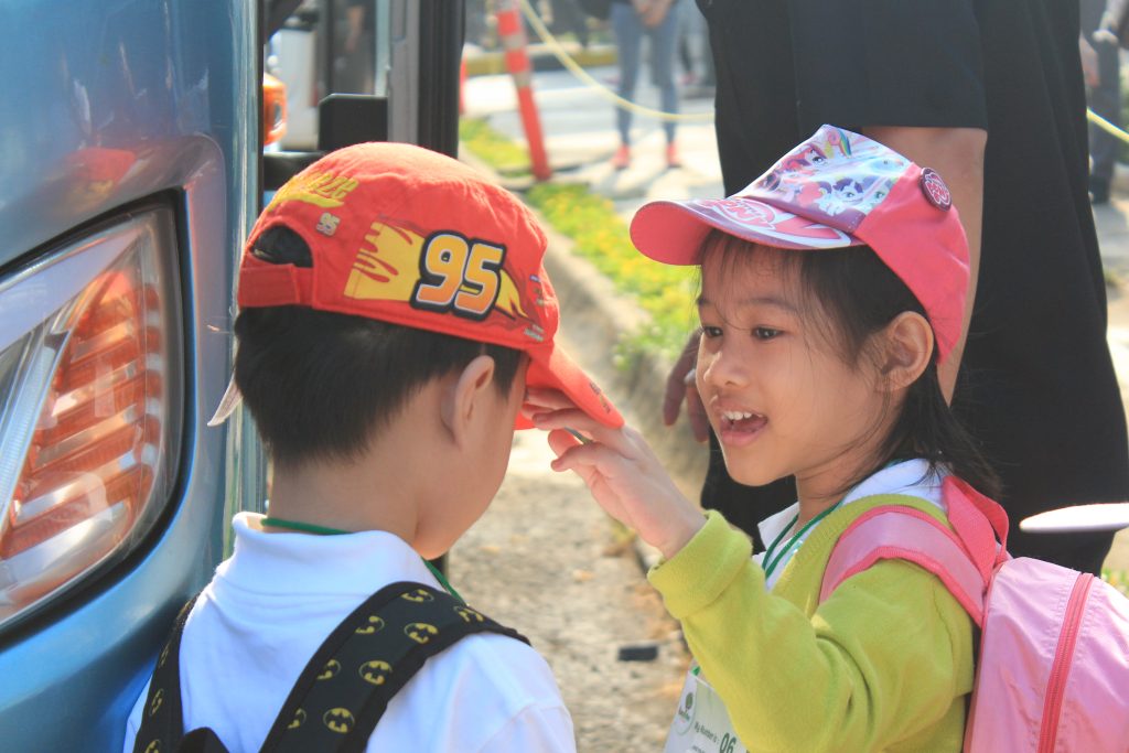 Mengajarkan perpisahan pada anak