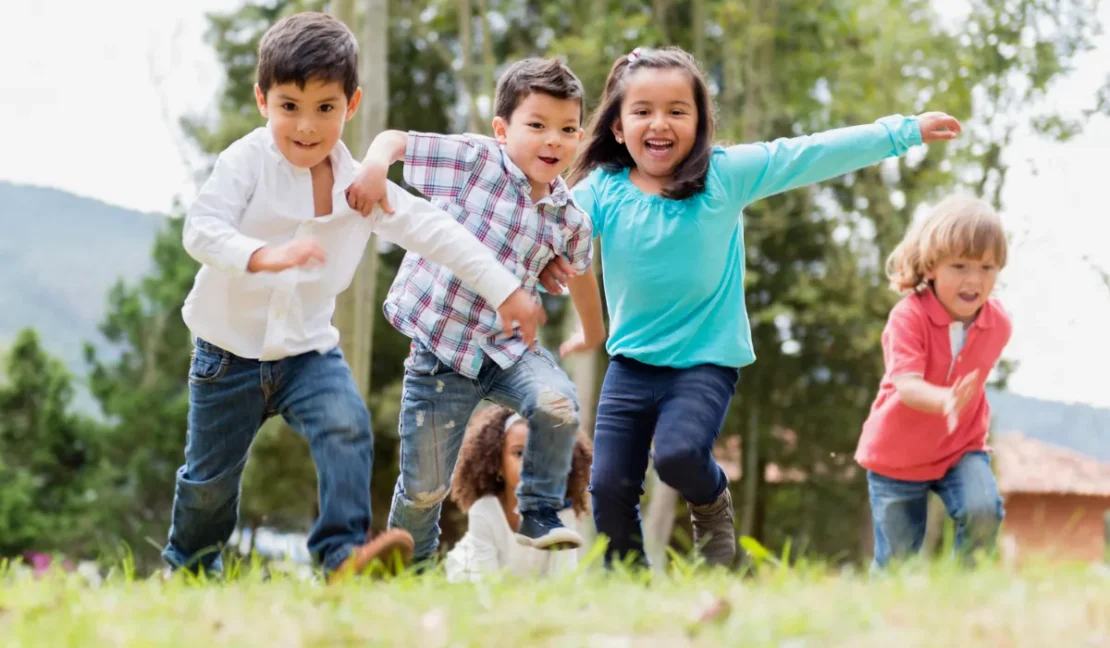 Anak sekolah yang berempati
