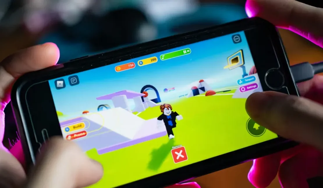 child addicted to roblox