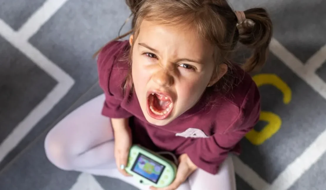 Cara Mengatasi Anak Toxic saat Bermain Roblox