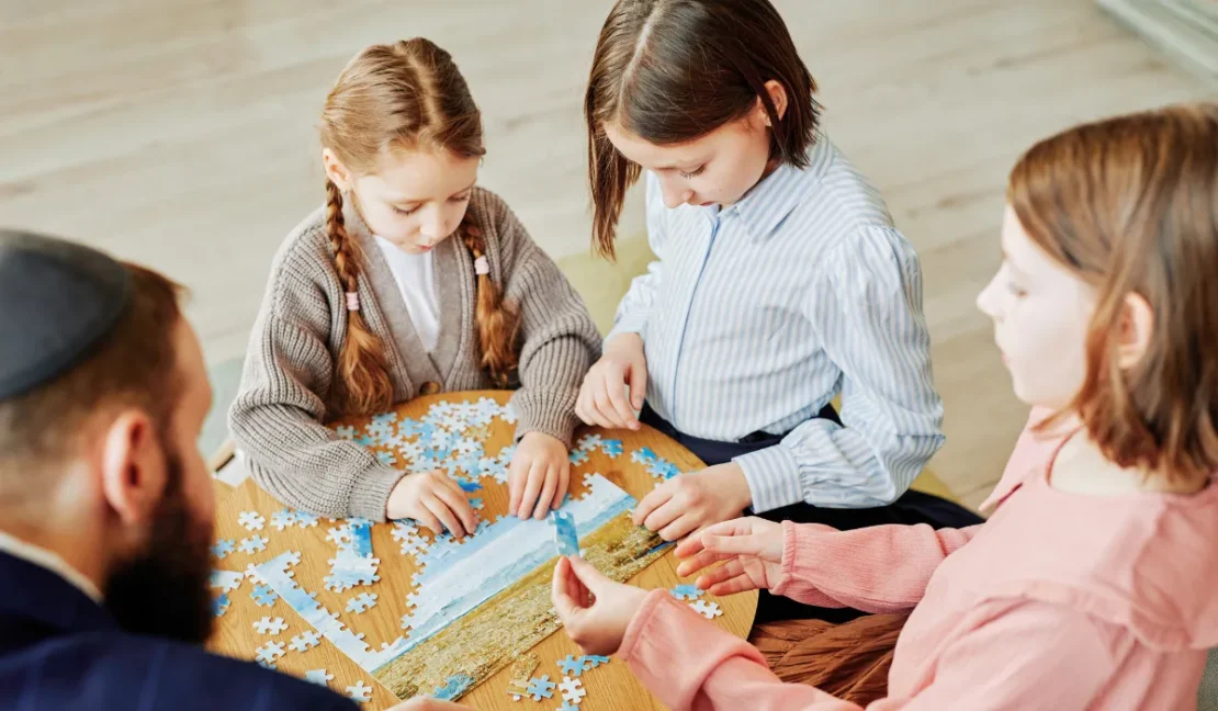 Manfaat Bermain Puzzle untuk Anak Usia 3-5 Tahun