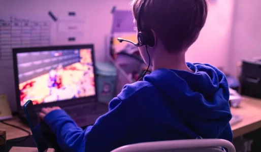 Signs of Gaming Addiction in Children and Treatment