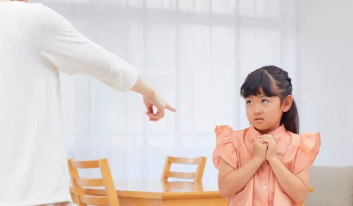 Dampak Pola Asuh Otoriter pada Kepribadian Anak di Masa Depan